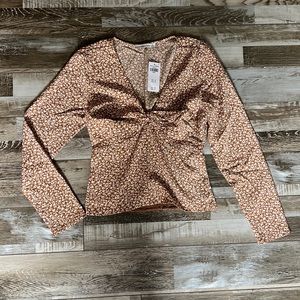 NWT Abercrombie & Fitch floral top.